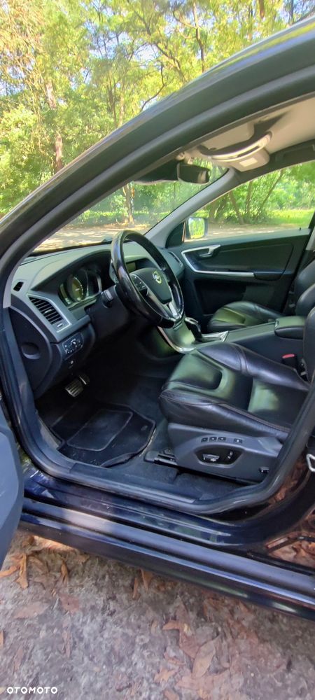 Volvo XC 60 D5 AWD Summum - 13