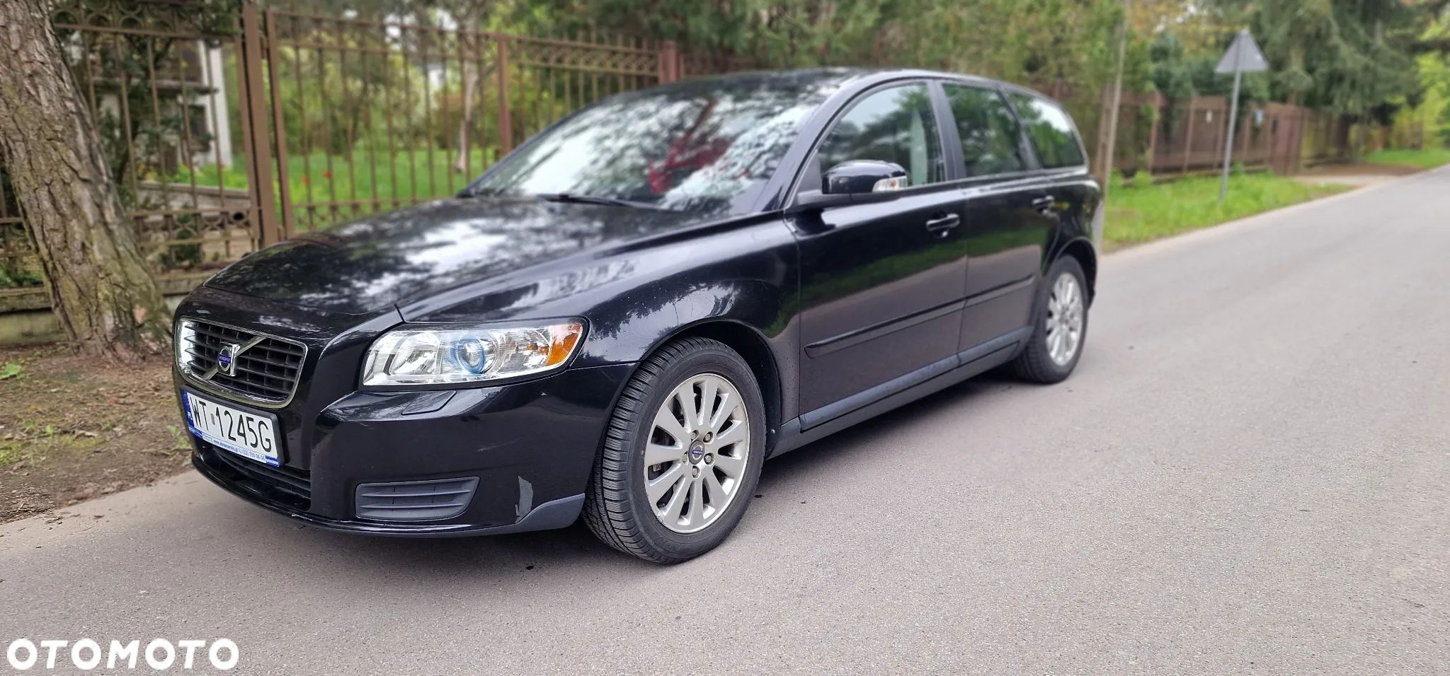 Volvo V50 - 1
