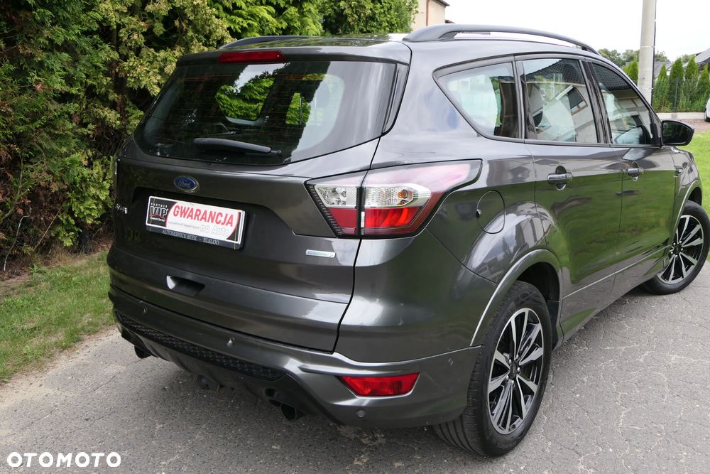 Ford Kuga 1.5 EcoBoost 2x4 ST-Line - 9