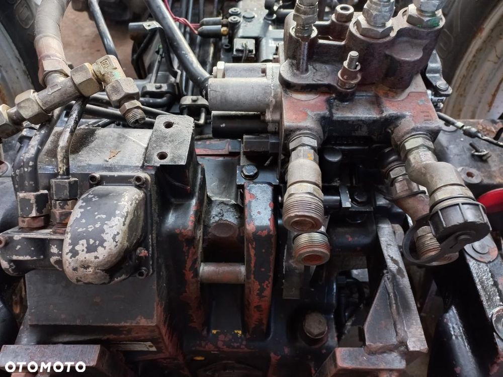 Case maxxum,5120,5130,5140 skrzynia,silnik,płyta rewersu,kosz,most,pompa,rozdzielacz,B4TA-390,kabina,satelity,wałek,koło zębate,tryb. - 5