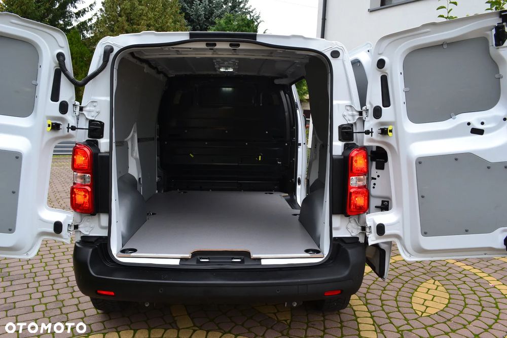 Opel Vivaro - 25