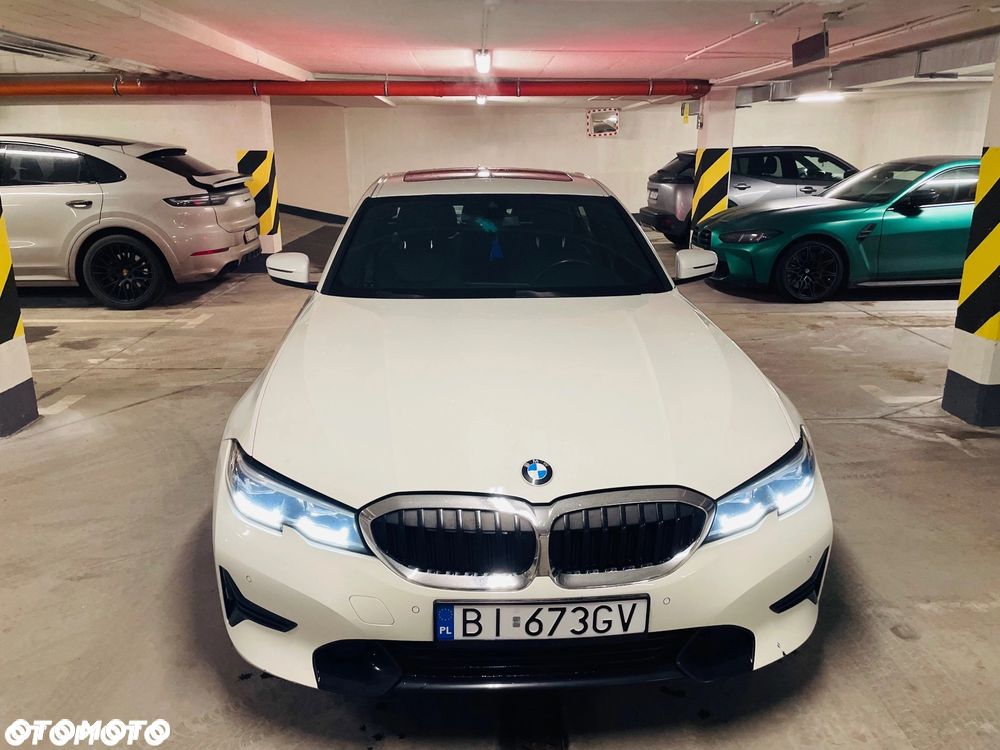 BMW Seria 3 330i xDrive Sport Line sport - 6