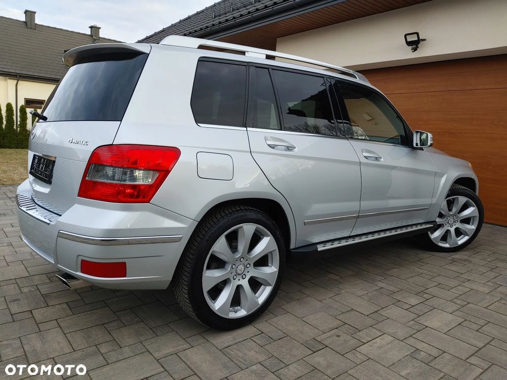 Mercedes-Benz GLK 350 4Matic 7G-TRONIC - 30