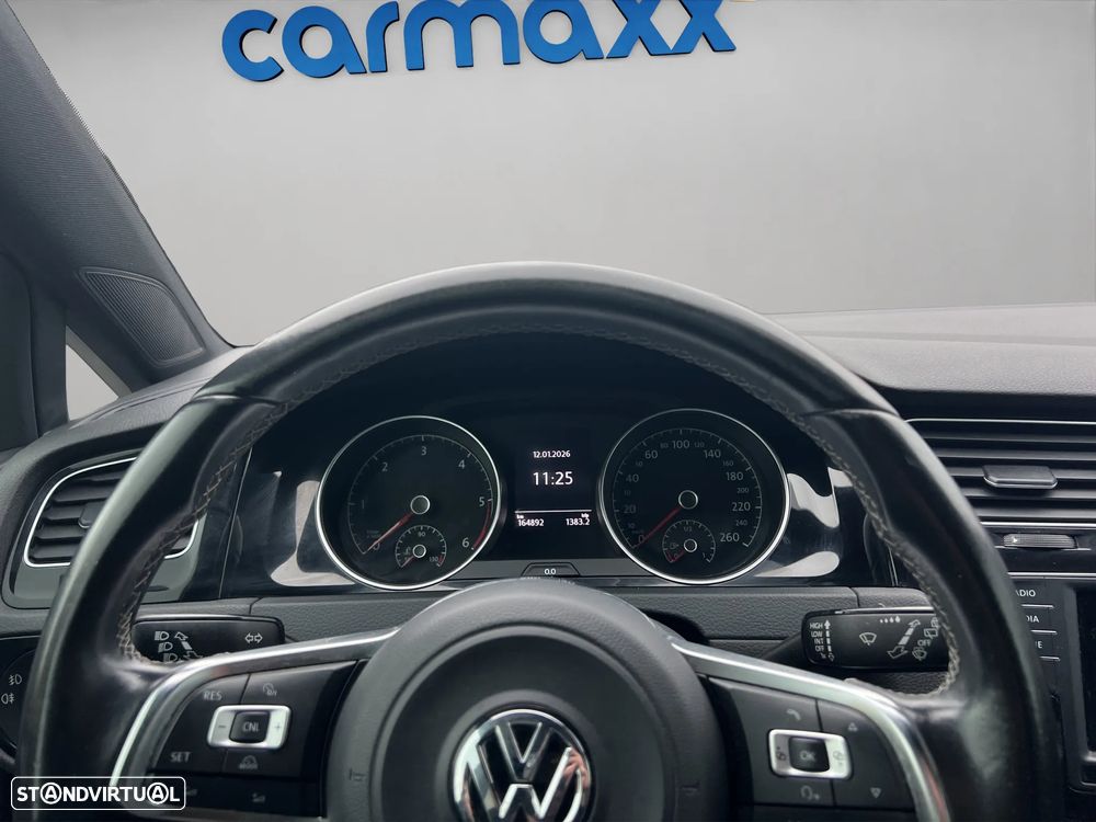 VW Golf 1.6 TDi R-Line - 11