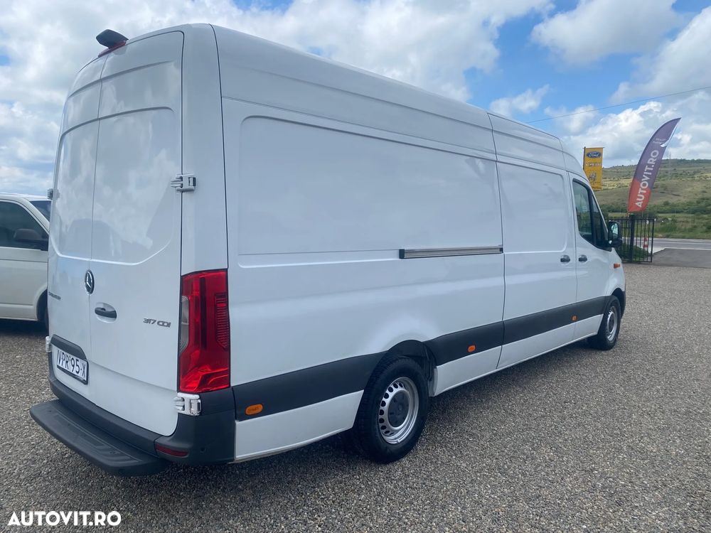 Mercedes-Benz SPRINTER - 3