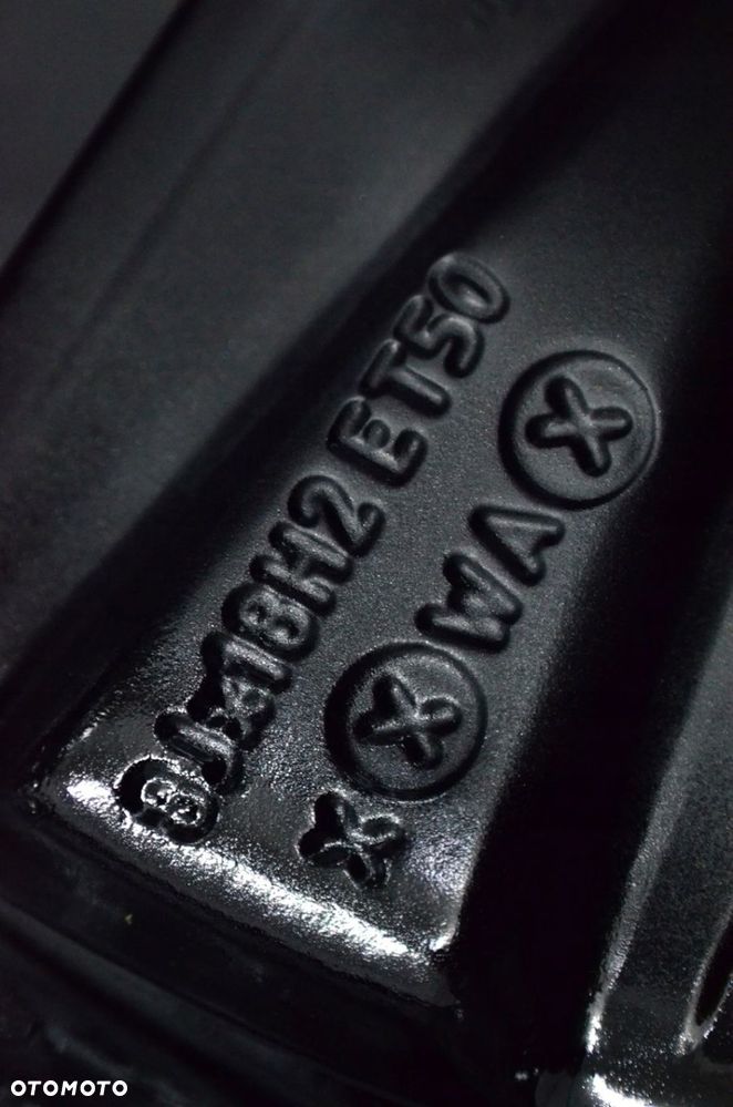 Felgi 5x112 8/8,5J R18 Mercedes C W204 Oryginał - 9