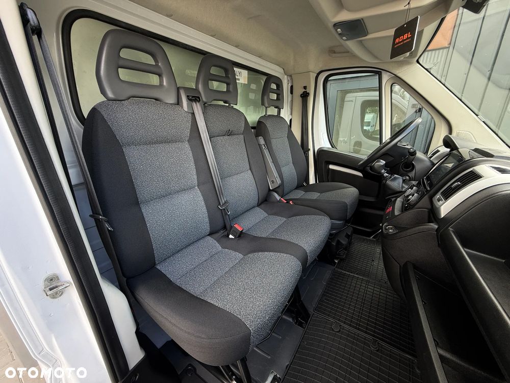 Fiat Ducato 2.3 140KM / Kontener 4,2m 8EP + Winda Dhollandia 750kg / 183.340KM PRZEBIEG / 2021 ROK PRODUKCJI / ZAREJESTROWANY W PL - 23
