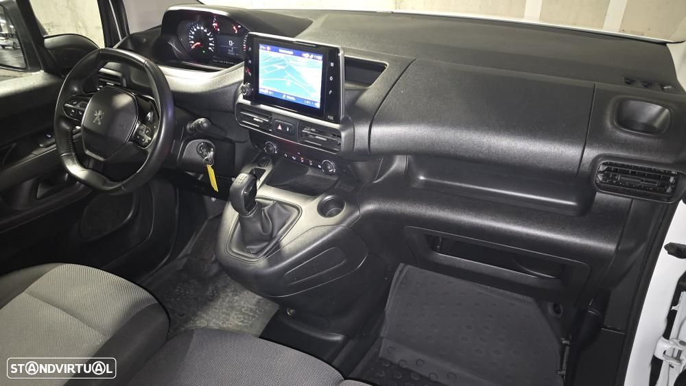 Peugeot Partner 1.5 HDI PRO STANDARD - 14