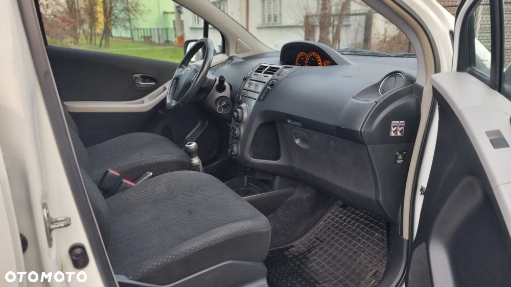 Toyota Yaris 1.0 VVT-i Edition - 14