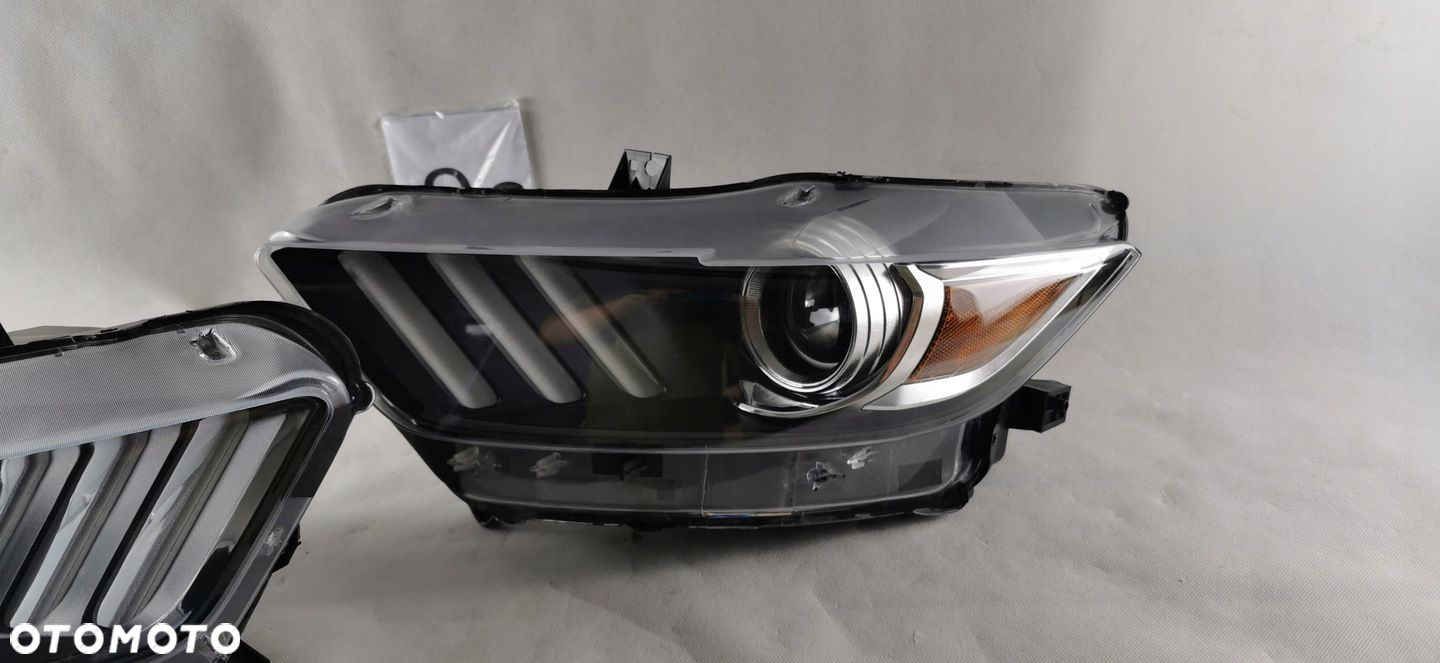 FORD MUSTANG XENON LED LEWY PRAWY REFLEKTOR LAMPA USA - 4