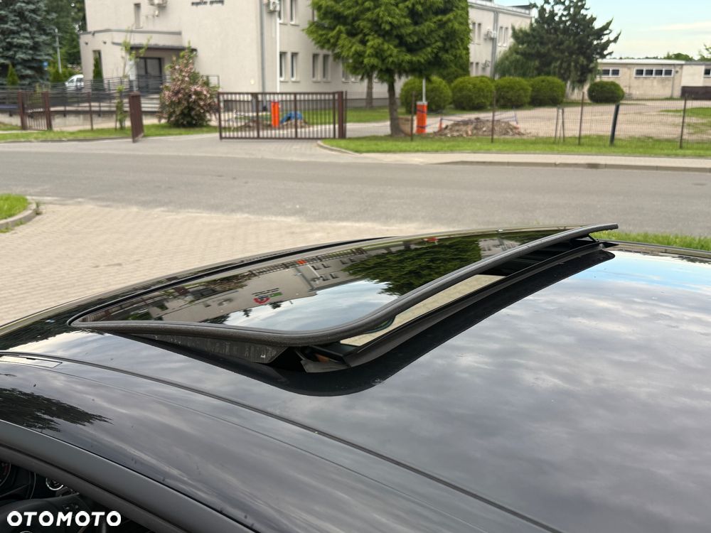 BMW Seria 3 320d Edition Exclusive - 21