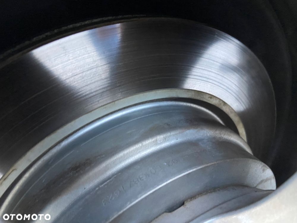 BMW Seria 3 318d DPF Edition Exclusive - 13