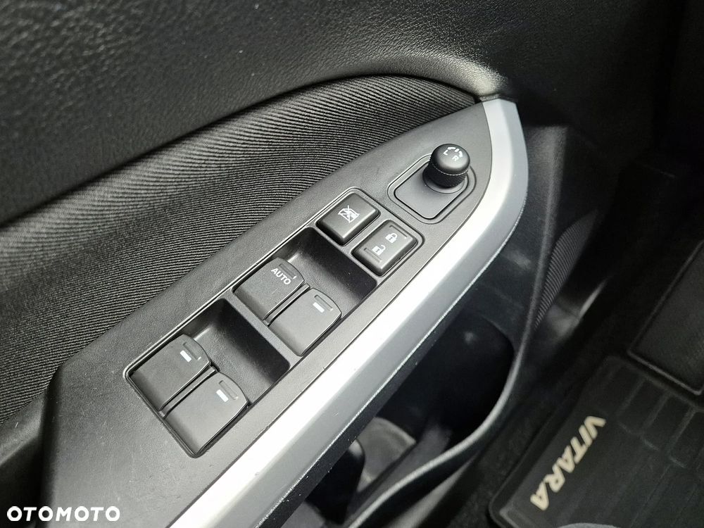 Suzuki Vitara 1.6 (4x4) Allgrip Comfort+ - 20