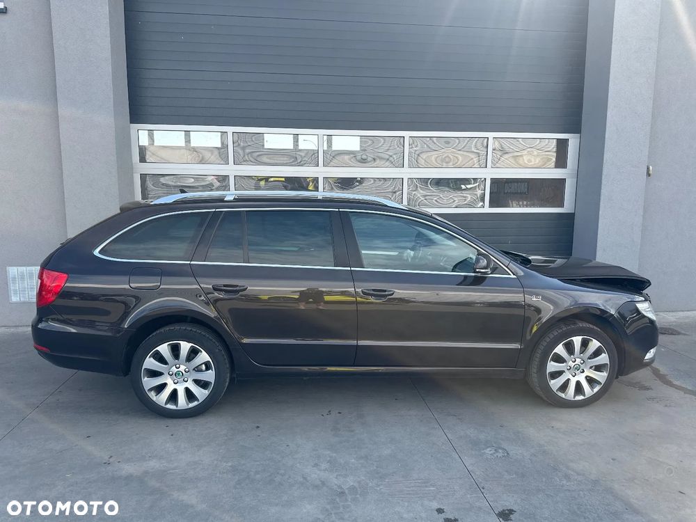 Skoda Superb 2.0 TDI 4x4 Ambition DSG - 4