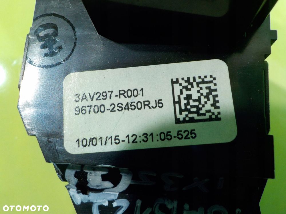 HYUNDAI ix35 LIFT 1.7 CRDI 15r 5D przelaczniki kierownicy 96700-2S450RJ5 - 3