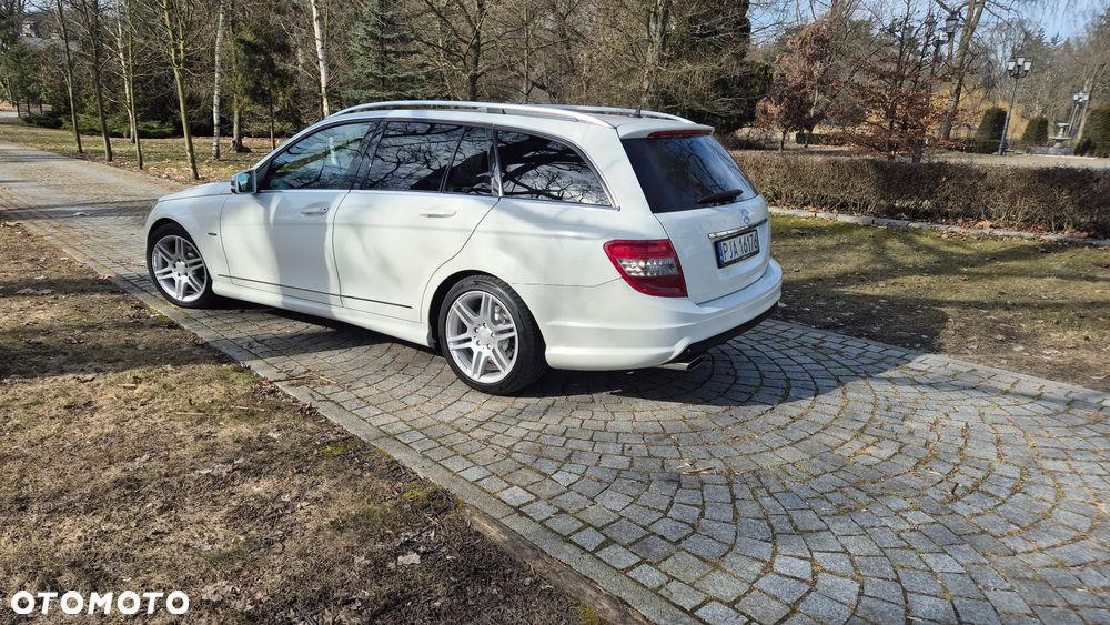 Mercedes-Benz Klasa C 220 CDI DPF Automatik BlueEFFICIENCY Avantgarde - 8