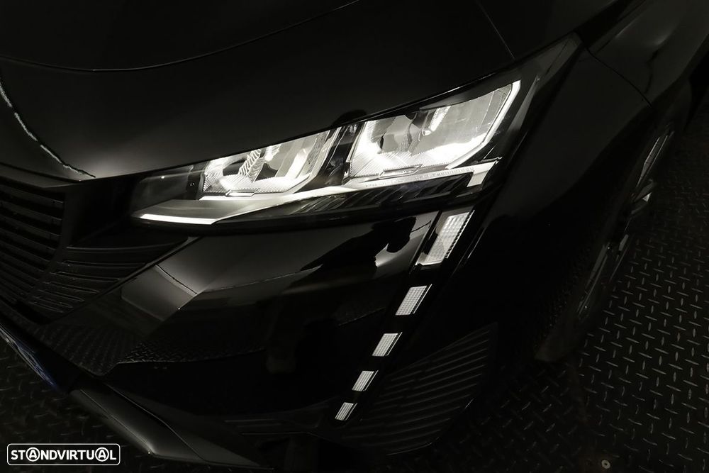 Peugeot 308 1.2 PureTech Allure EAT8 - 6
