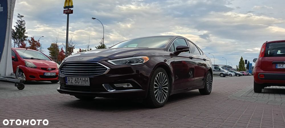 Ford Fusion 2017 photo 2