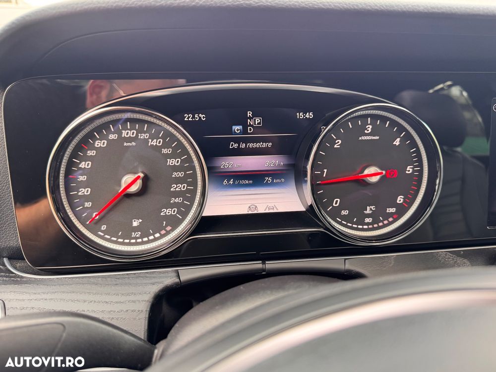 Mercedes-Benz E - 9