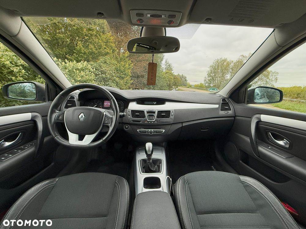 Renault Laguna Grandtour 2.0 16V 140 Dynamique - 8