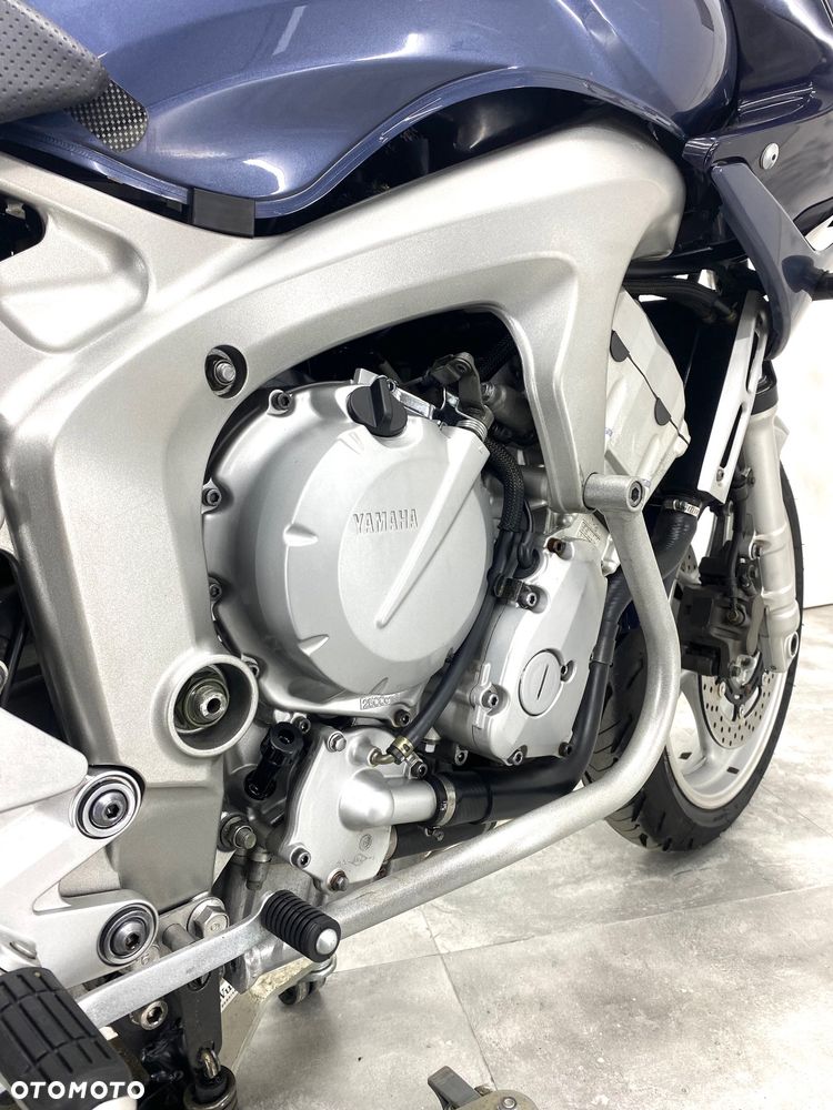 Yamaha FZ6 - 14
