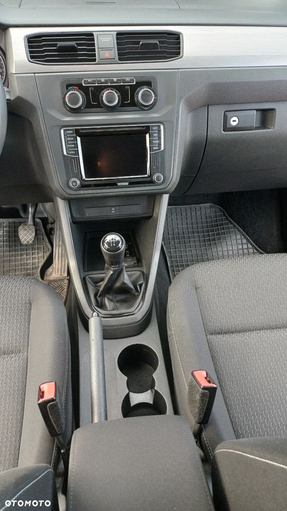 Volkswagen Caddy 2.0 TDI Comfortline - 5