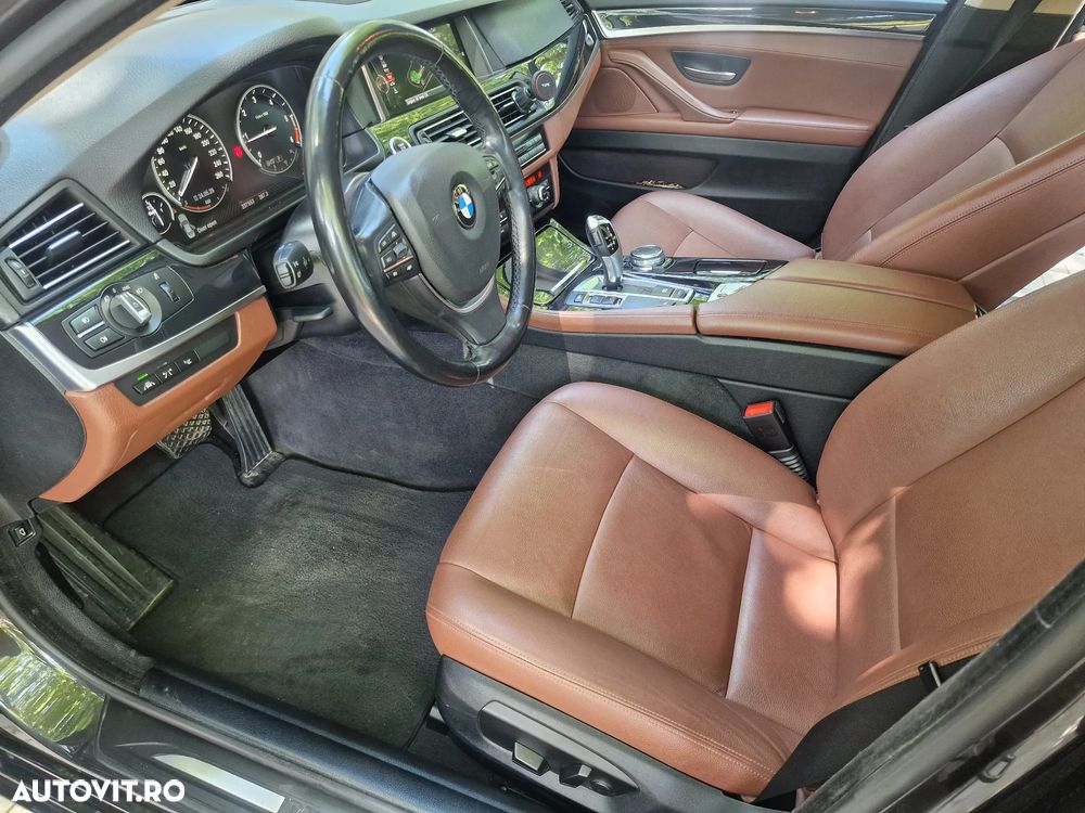 BMW Seria 5 520d Aut. Luxury Line - 14