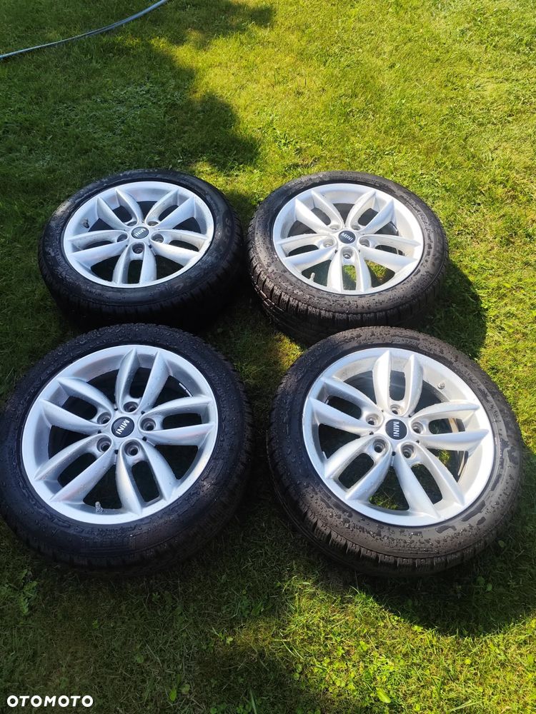 Felgi Aluminiowe z Oponami Zimowymi Mini 17 Cali Et50 - 1