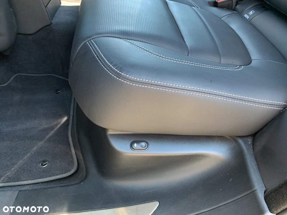 Jaguar F-Pace 2.0 P250 mHEV AWD R-Dynamic HSE - 20