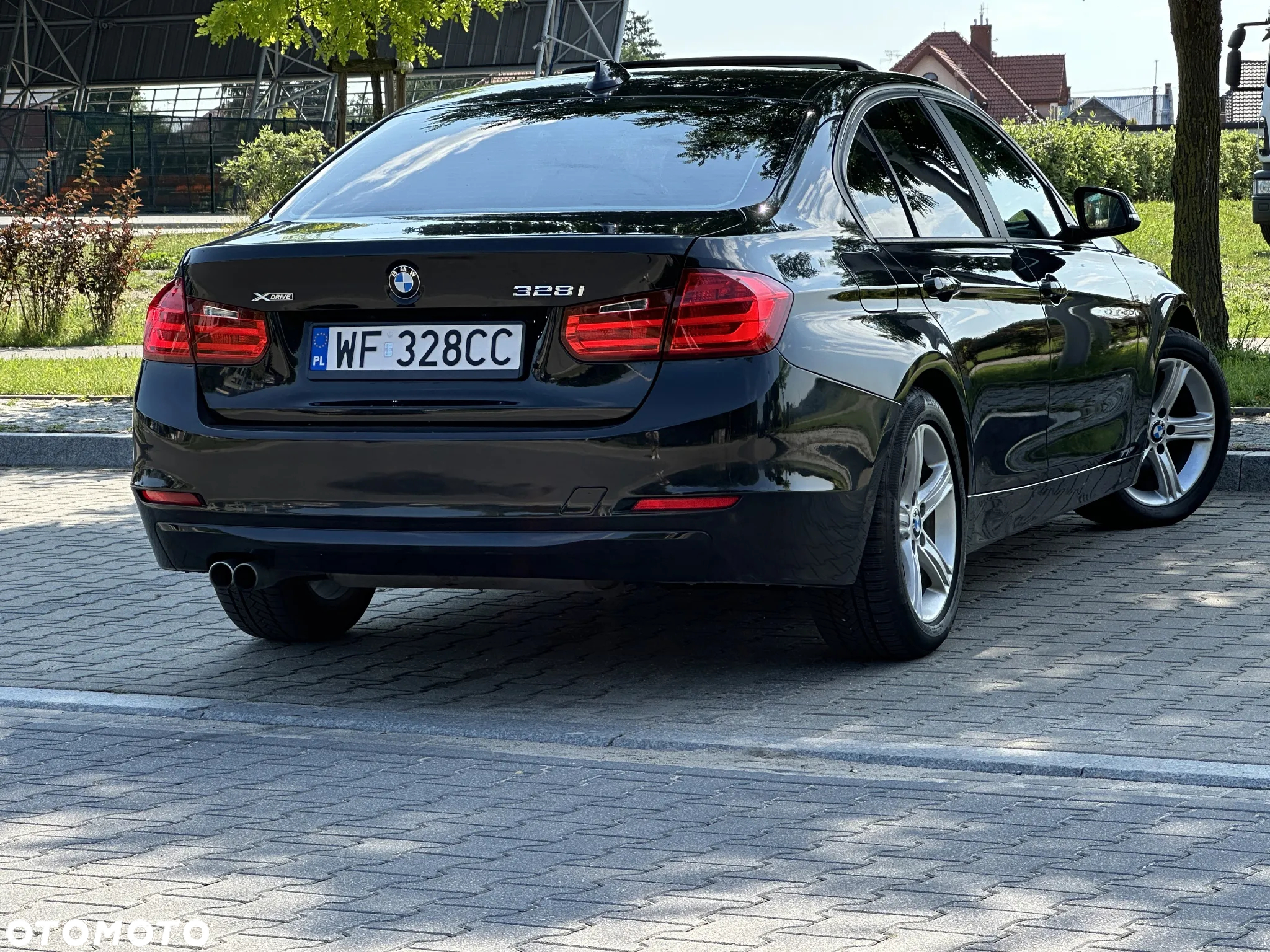 BMW Seria 3 328i xDrive Luxury Line - 18