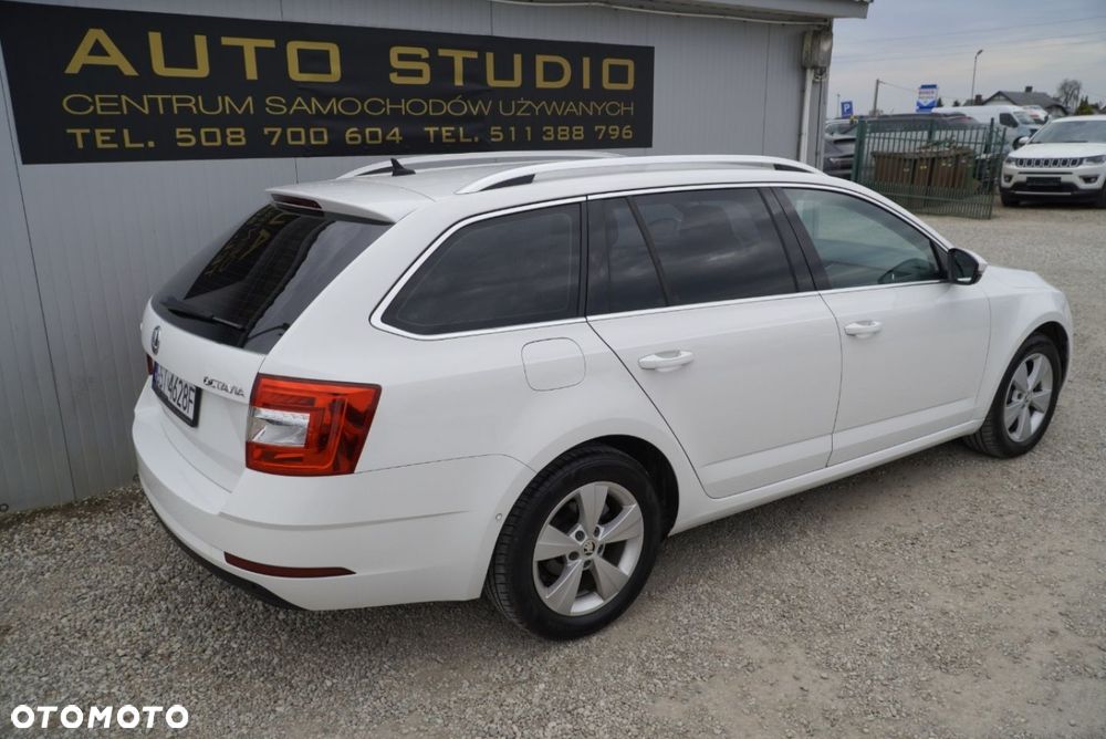 Skoda Octavia 1.5 TSI ACT DSG Clever - 3