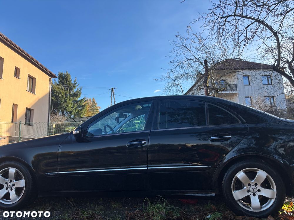 Mercedes-Benz Klasa E 320 CDI 4-Matic Avantgarde - 15