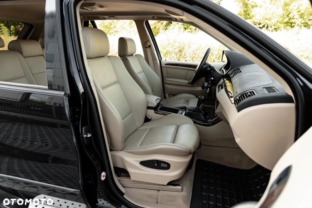 BMW X5 3.0 i Edition Exclusive - 22