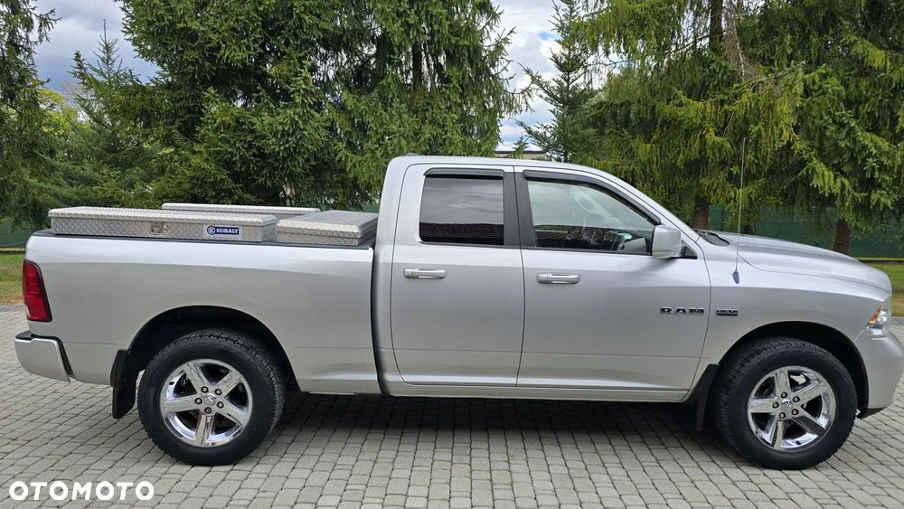 Dodge RAM - 10