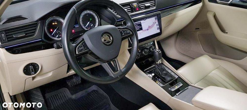 Skoda Superb 2.0 TSI 4x4 L&K DSG - 16