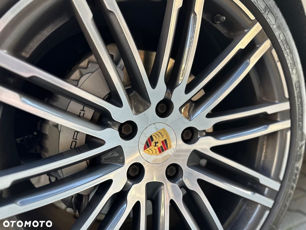 Porsche Cayenne S Diesel - 8