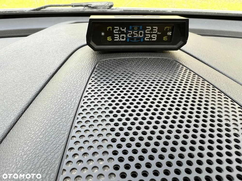 Ford Transit Connect - 17