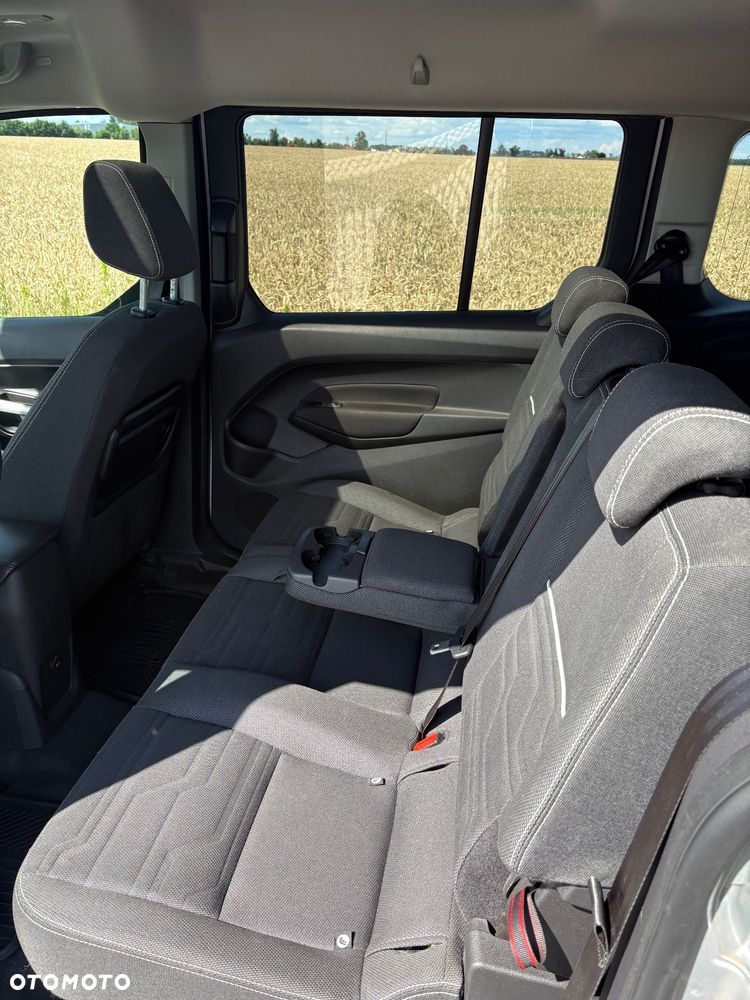 Ford Tourneo Connect 1.5 TDCi Titanium - 5