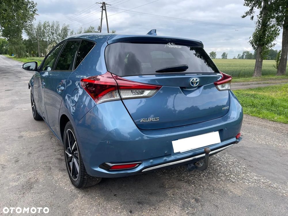 Toyota Auris 1.8 VVT-i Automatik Design Edition - 33