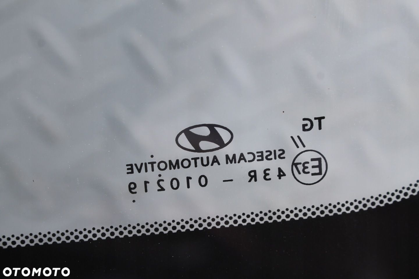 SZYBA CZOŁOWA PRZEDNIA  KAMERA SENSOR PRZÓD HYUNDAI I20 III 20- - 6