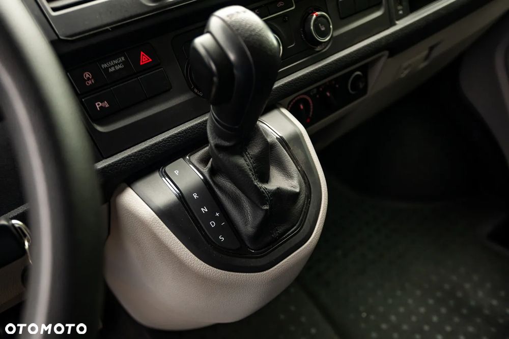 Volkswagen Transporter L1H1 DSG - 27