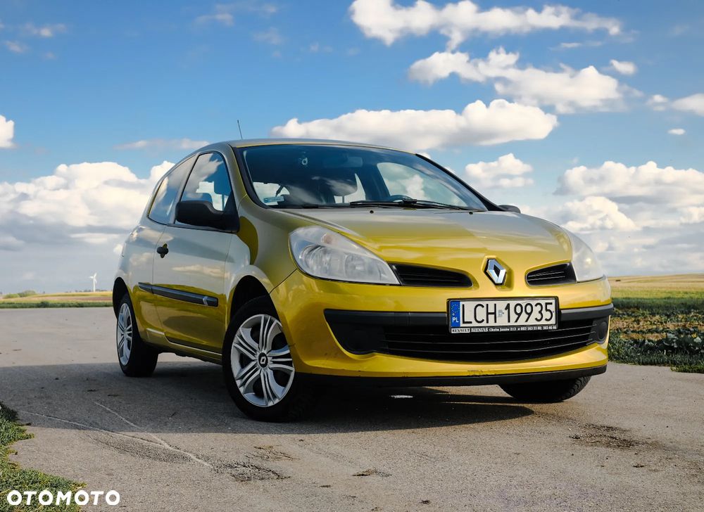 Renault Clio 1.2 16V Dynamique - 1