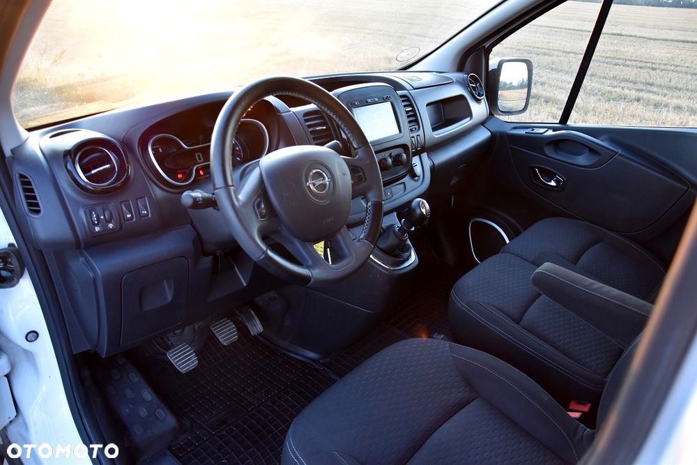 Opel VIVARO L2H1 NAWIGACJA HAK - 17