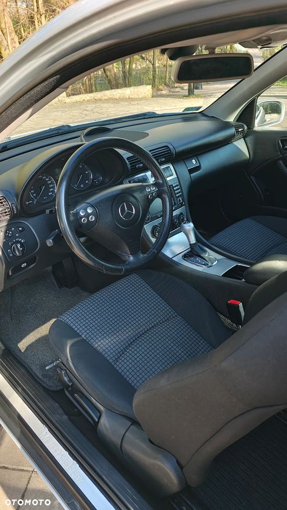 Mercedes-Benz Klasa C 220 CDI Automatik - 11