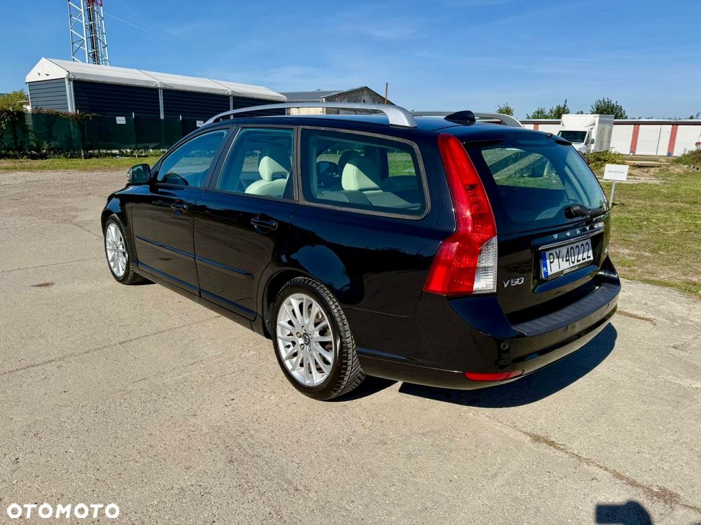 Volvo V50 - 2