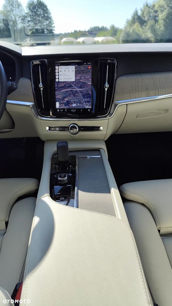 Volvo V90 - 17