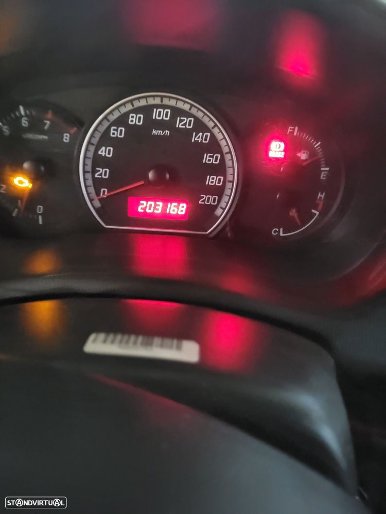 Suzuki Swift 1.3 16V GA - 16