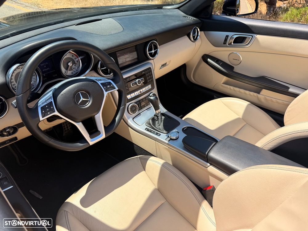 Mercedes-Benz SLK 250 CDI (BlueEFFICIENCY) 7G-TRONIC - 11