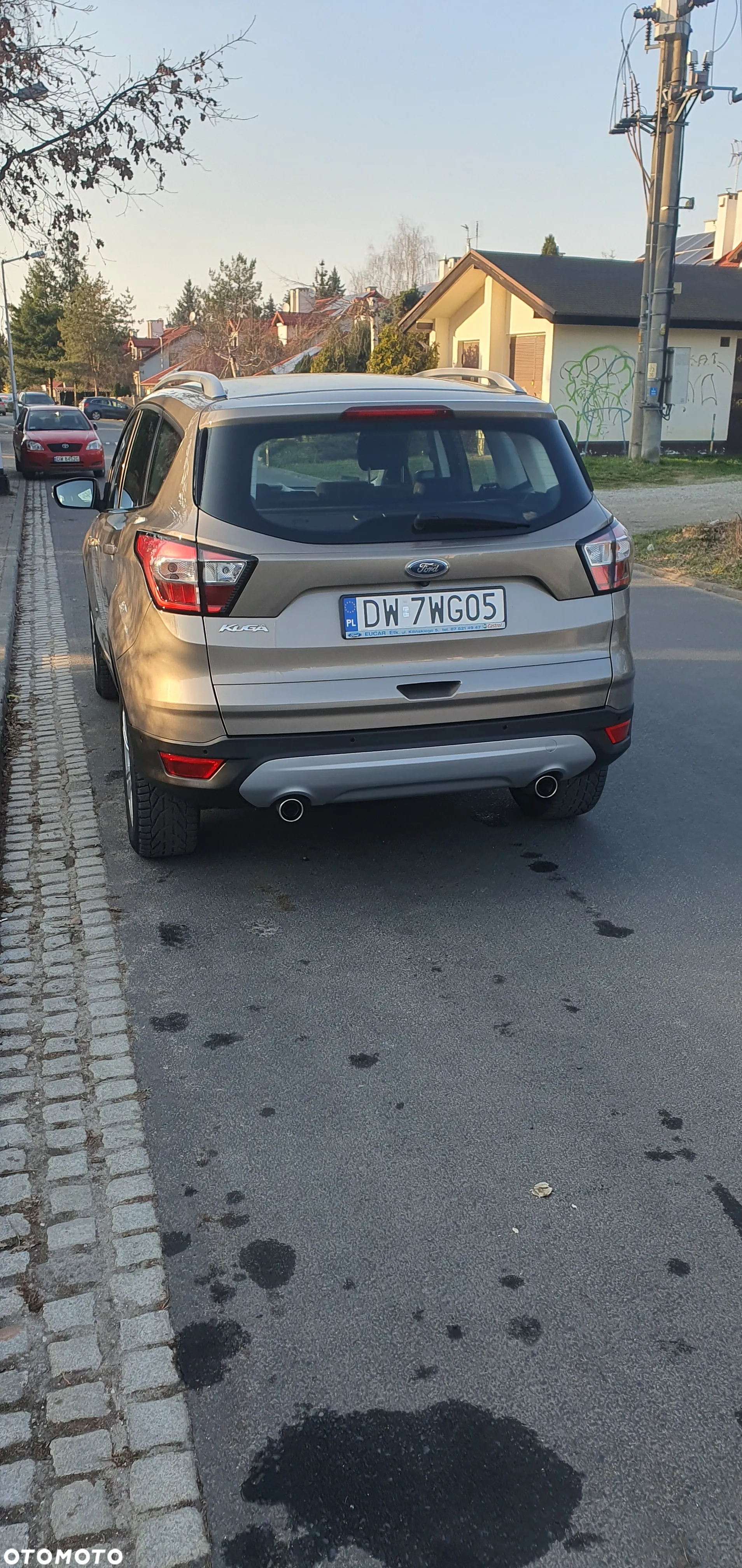 Ford Kuga - 6