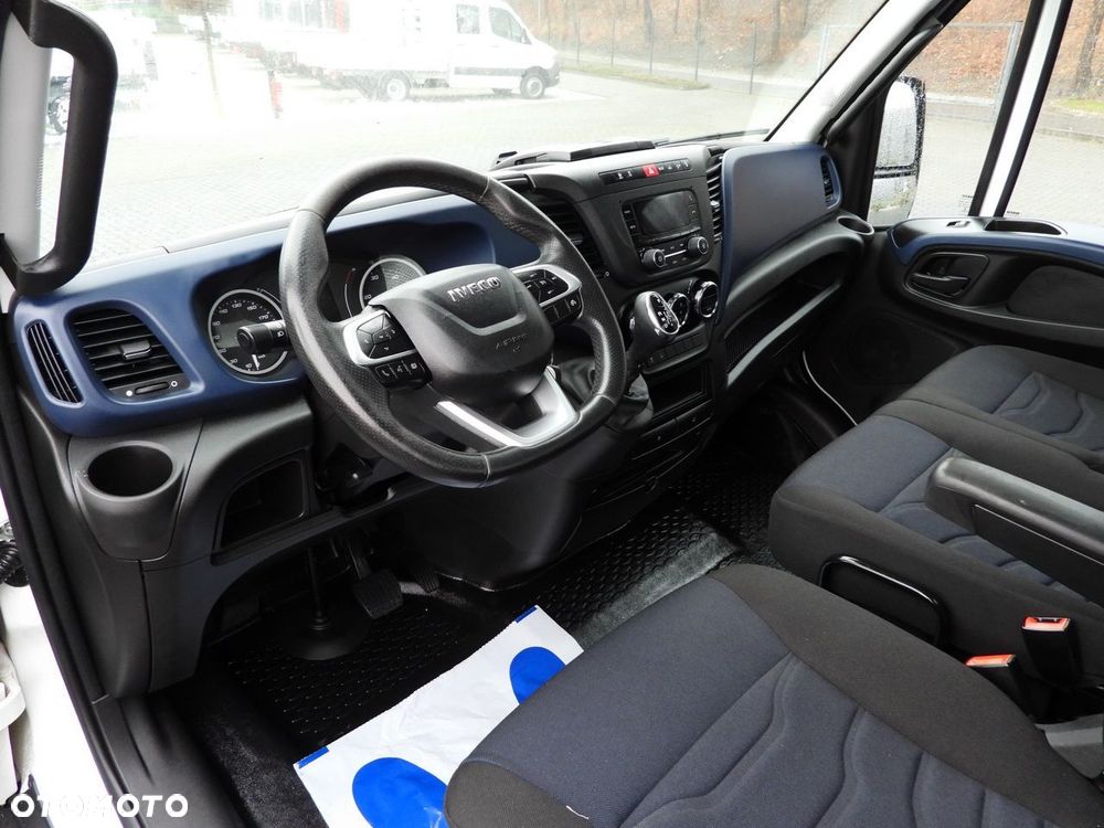 Iveco DAILY 35C18 TEMPOMAT LEDY AUTOMAT HI-MATIC BLIŹNIACZE KOŁA KLIMATYZACJA  180KM - 3